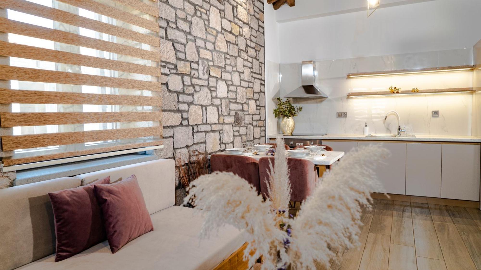Lithoessa Luxury Apartments Agios Ioannis Kaspaka Exterior photo