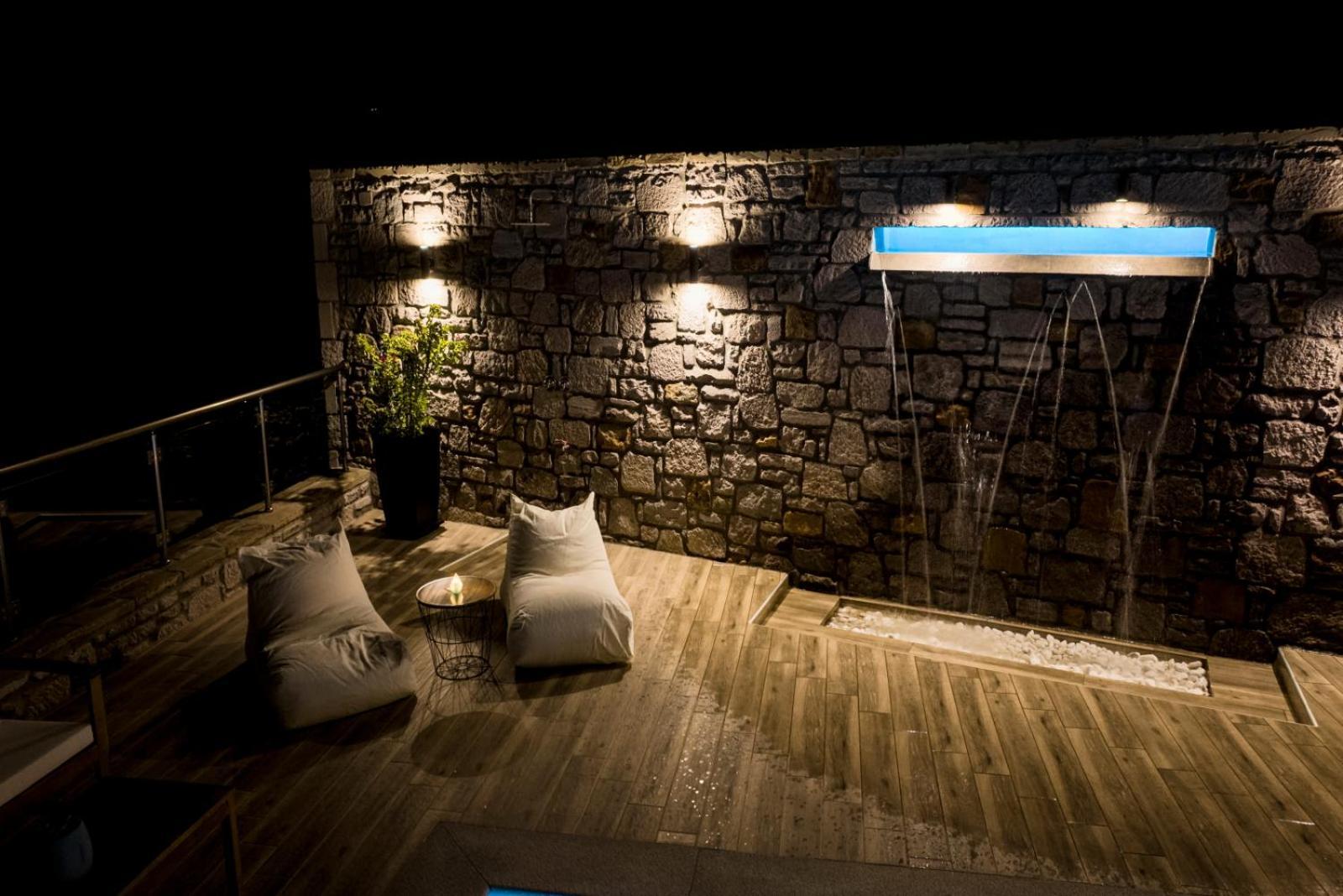 Lithoessa Luxury Apartments Agios Ioannis Kaspaka Exterior photo